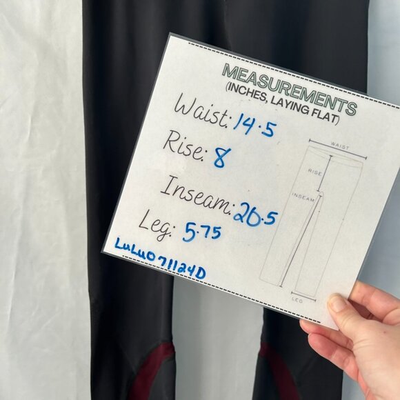 Lululemon Run: Inspire‎ Crop II Deep Coal/ Bordeaux Drama/ Pretty Pink - Picture 11 of 12